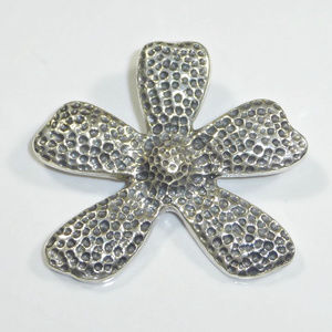 Silpada Jewelry - Silpada Sterling Silver Flower Pendant S1101 Silpada Jewelry - Silpada Sterling Silver Flower Pendant S1101